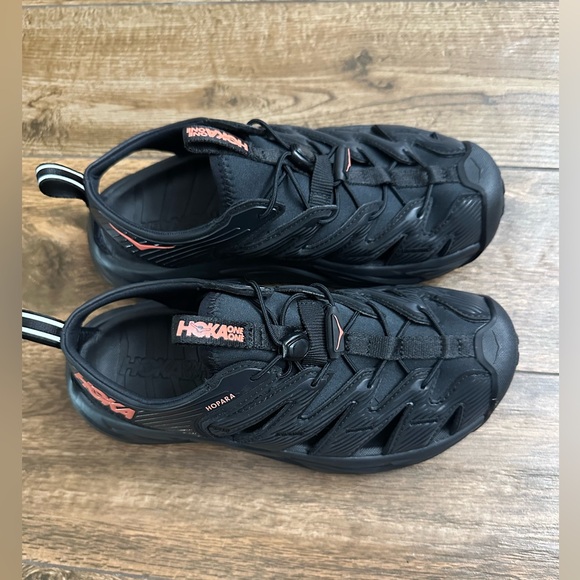 Hoka Hopara Hiking Shoes Women's Black / Fusion Coral 8, Hiking Sandals New - Picture 6 of 8